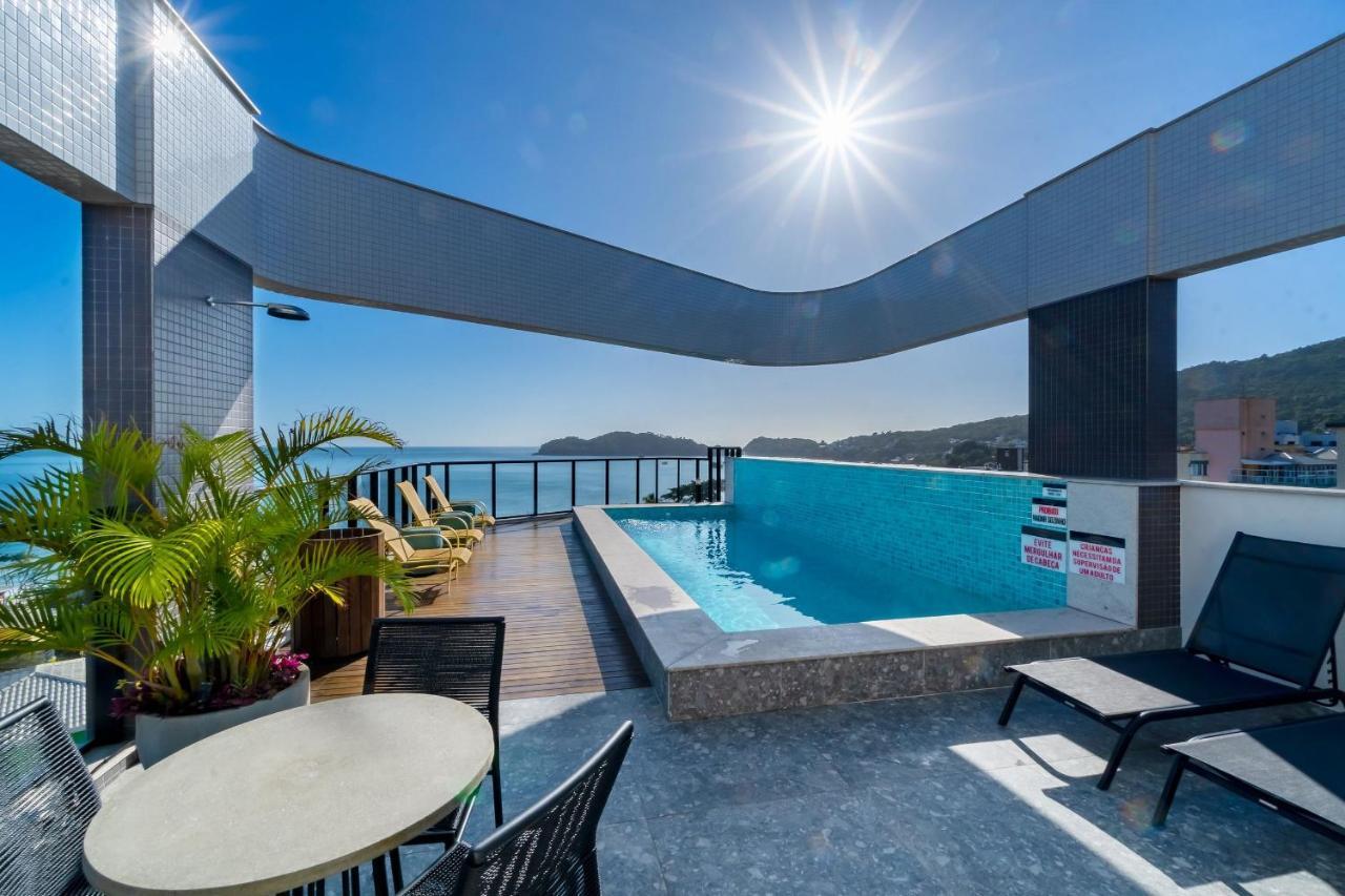Confortavel Loft Em Condominio Com Piscina Бомбиняс Екстериор снимка