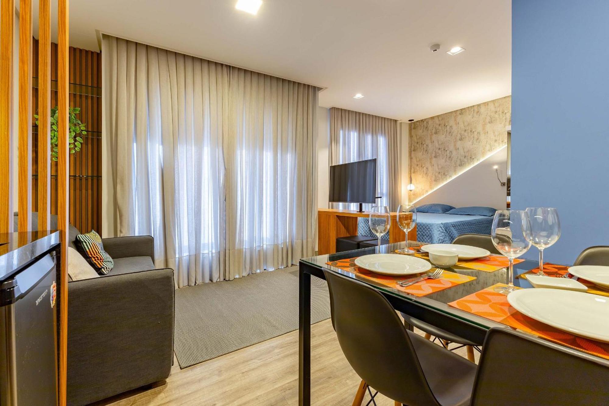 Confortavel Loft Em Condominio Com Piscina Бомбиняс Екстериор снимка